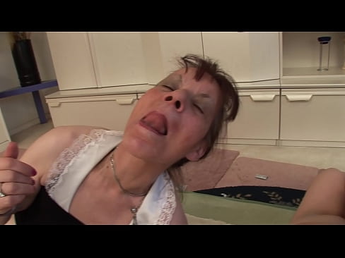 ❤️ Dvije bake i jedan djed imaju trojku ❤️ Super porno u pornografiji bs.91sesex101.top ❤